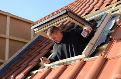 Pose de fenêtres de toit Velux à Gogney
